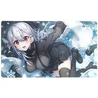 Hakase Fuyuki - Desk Mat - Trading Card Supplies - Nijisanji