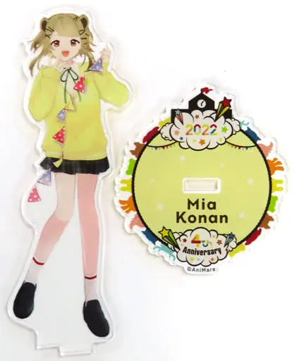 Konan Mia - Acrylic stand - 774 inc.