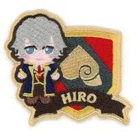 Hiro - Badge - Colorful Peach