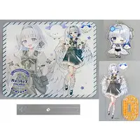 Usuwa Suu - Acrylic Key Chain - Acrylic stand - Key Chain - Mouse Pad - Re:AcT