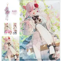Kurokiri Aria - Key Chain - Tapestry - Plastic Folder - Postcard - Hand-signed - Acrylic Key Chain - VTuber