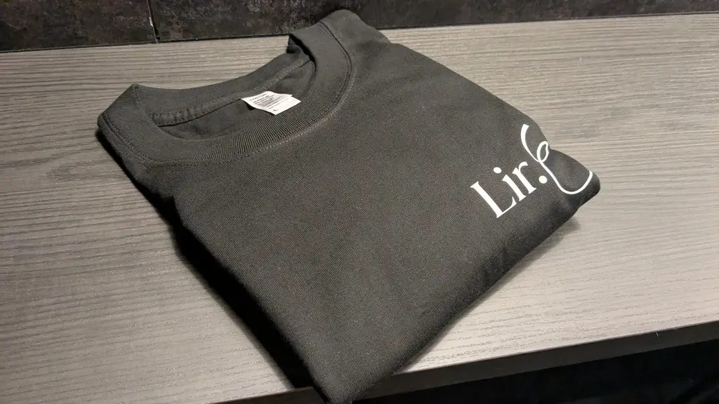Lir.E - T-shirts - ProjectBLUE Size-XL