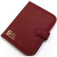 Shellin Burgundy - Case - Nijisanji