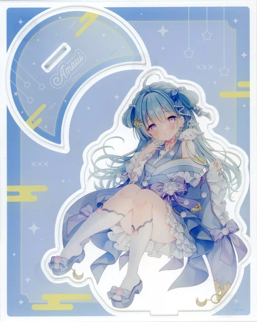 Amaui - Acrylic stand - 774 inc.