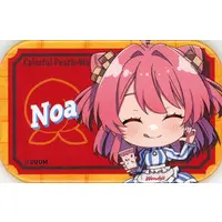 Noa - Badge - Colorful Peach