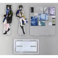 Kanade Izuru - Acrylic stand - Acrylic Diorama Stand - HOLOSTARS