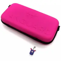 Gavis Bettel - Case - HOLOSTARS