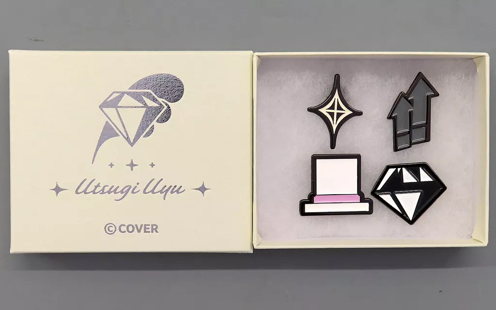 Utsugi Uyu - Pin - Badge - HOLOSTARS