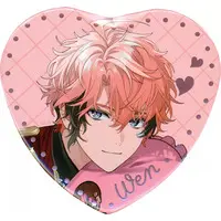 Akagi Wen - Heart Badge - Badge - Nijisanji