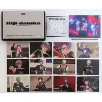 Niji-datoka - Acrylic Art Plate