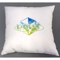 Ireisu - Cushion