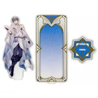 Ike Eveland - Acrylic stand - Luxiem