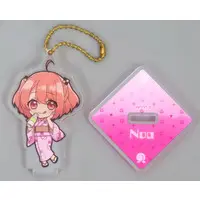 Noa - Acrylic stand - Colorful Peach