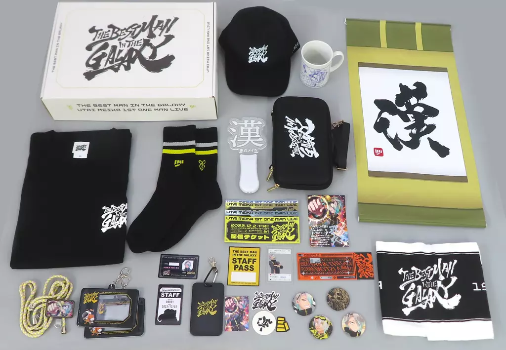 Utai Makea - Clothes - Complete Set - Tapestry - Character Hanger - Pen Light - Card case - T-shirts - Stickers - Pen Light Cover - Mug - Cap - Tableware - Clothing - Acrylic stand - Socks - Badge - VTuber