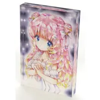 Amane Momo - Acrylic Block - Acrylic stand - VTuber