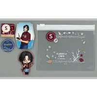 Shellin Burgundy - Pouch - Stickers - Nijisanji