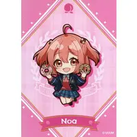 Noa - Character Card - Colorful Peach