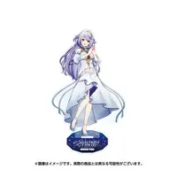 Amaui - Acrylic stand - 774 inc.